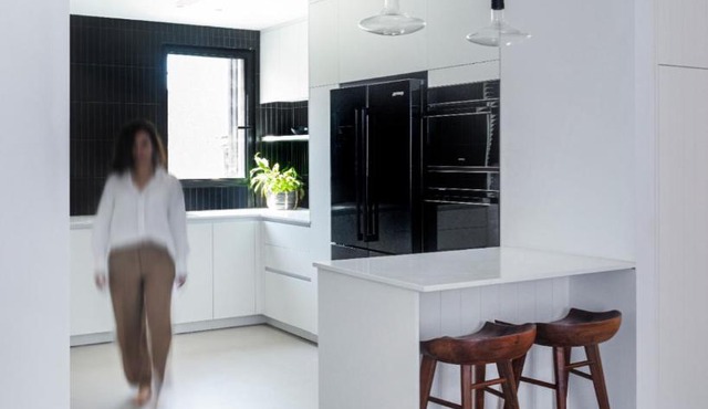 12 Shimon HaTzadik - By Beach Apartments TLV