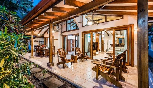 150 ft to Sand & Surf - 3 BR Beach House & Pool