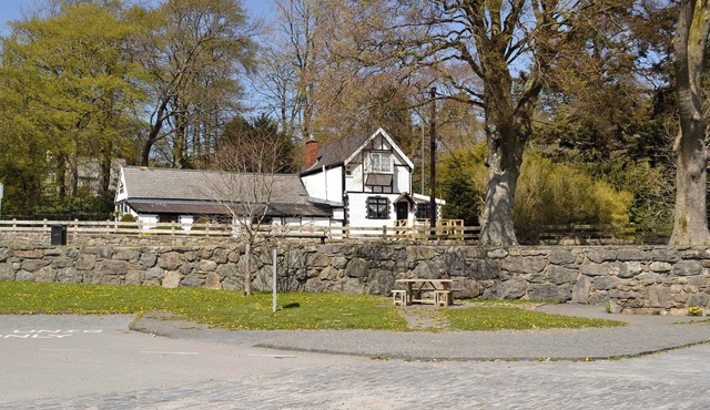 2 bedroom accommodation in Bala in Bala