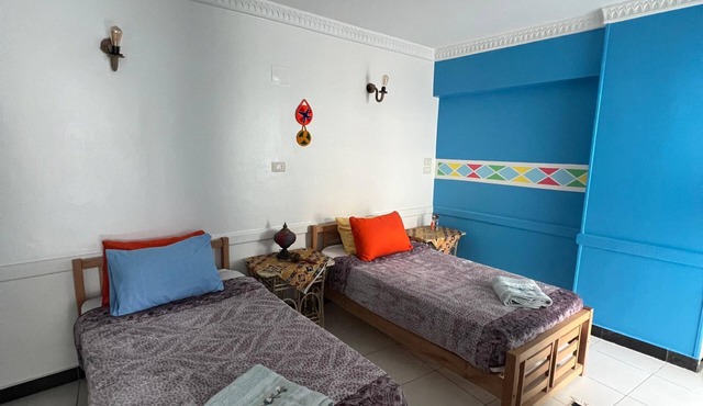 2-bedroom apartment 1 M Nile Kornish and Train station