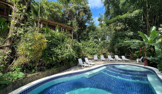 2BR EcoCondo #2 Terrace & wildlife visits in Quepos