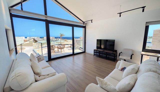 2BR Somabay Villa w Seaviews w Free Beach & Pool & Terrace - Seascape Stays in Somabay