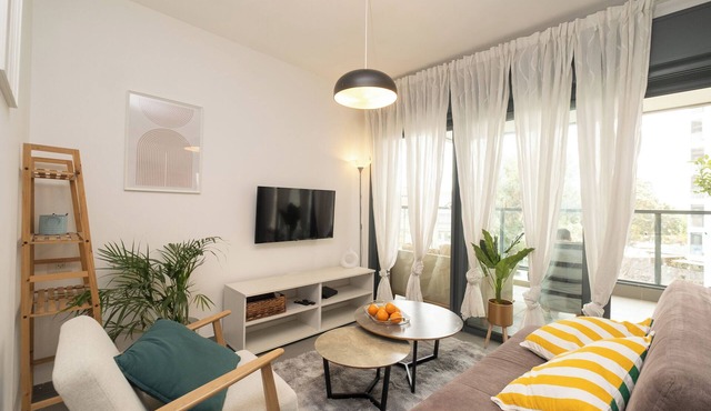 2br with balcony in new building
