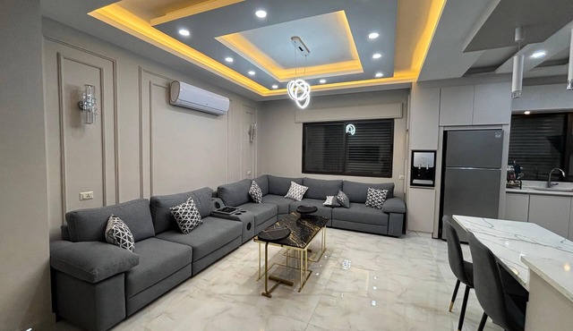 3-bedroom apartment in lovely Amman with AC