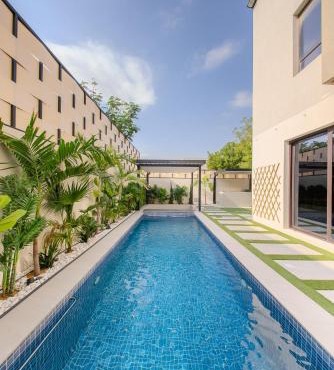 3BR Private Pool Villa in Sharjah - Bali Inspired - BBQ Pit - 3WC