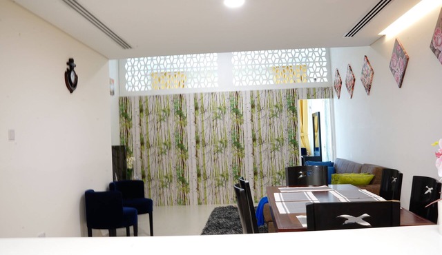 402. Fully furnished 2 bedroom apartment with maid room