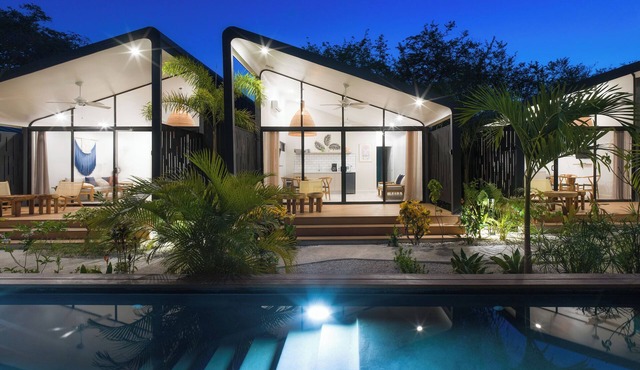 5 Favela Chic Adults Only 2 Bedroom Bungalow