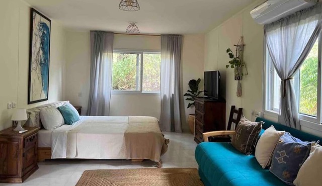 A cosy small unit with a beautiful view to the Galilee lake