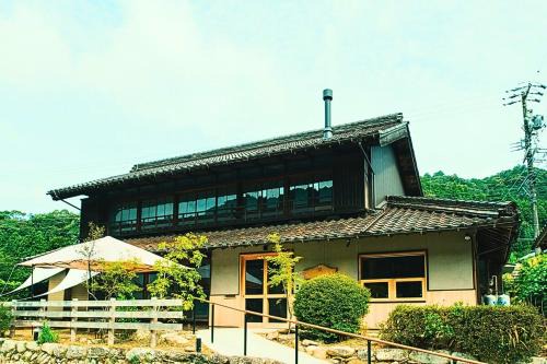 A luxurious accommodation experience surrounded by nature in Okazaki