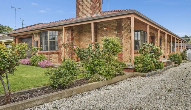 Accommodation on Clezy in Mount Gambier
