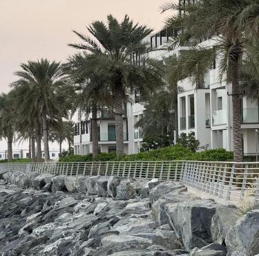 Address Beach Resort Fujairah - BLUE WORLD