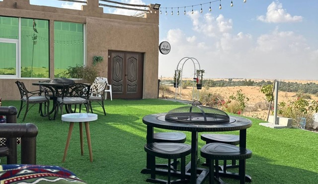 Ain Al Damany 4-bedroom Desert Villa with BBQ Loung & Safari Attraction