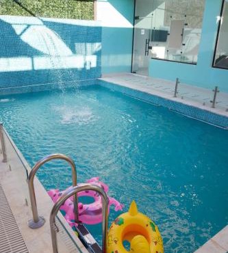 Airport Chalet مزرعة وشاليه المطار