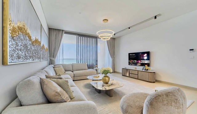AL Zorah 2 Bedroom And Maids Sea View