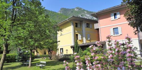 Albergo Silvana in Ledro