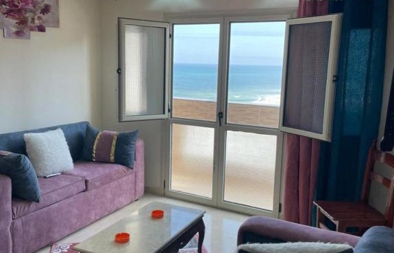 Alzohour Family condo with panoramic sea view in Alexandria