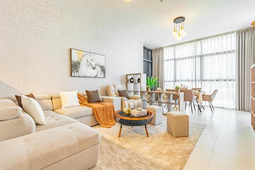Amazing Rooftop Pool - Full Canal Views - 1 BDR - 5 min walk from Space42 Arena - Heart of Raha Beach