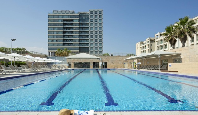 ApartHotel Okeanos on the Beach