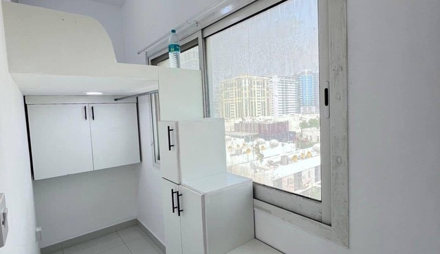 apartment in lovely Dubai AL BADA with WiFi, AC