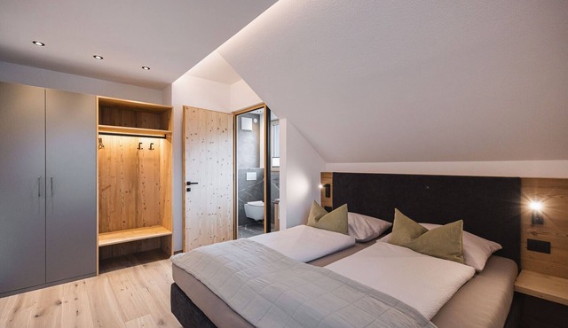 Apartment 'Obermairhof 270' with Shared Garden, Balcony and Wi-Fi in Valdaora di Sotto