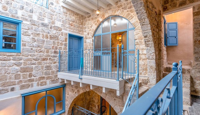 Arabesque Arts & Residency