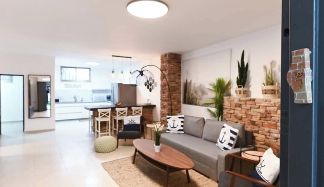 Atlantis Beach Garden Apartment