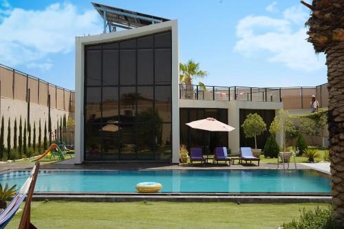 Atlantis The Palm Villa 2