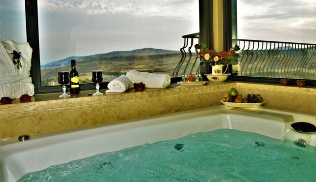 Ayelet Ahavim Hotel