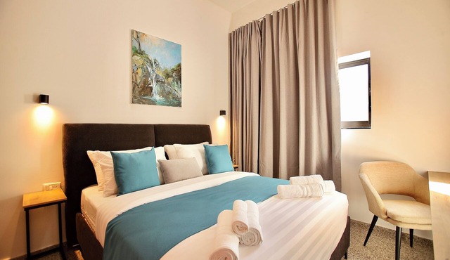 Azura Boutique Hotel