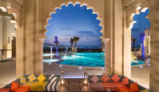 Bahi Ajman Palace Hotel