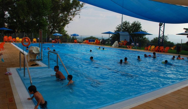 Bakfar Country Lodging