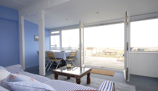 Beach Retreat - the perfect seaside escape. in Seasalter