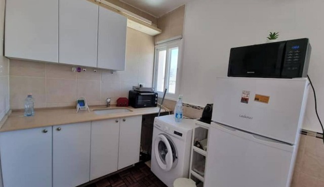 Beau Studio Clair Centre Netanya Proximité de Tout
