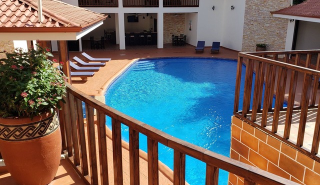 Beautiful 1 Bedroom 1 Bath Condo with Attached Garage