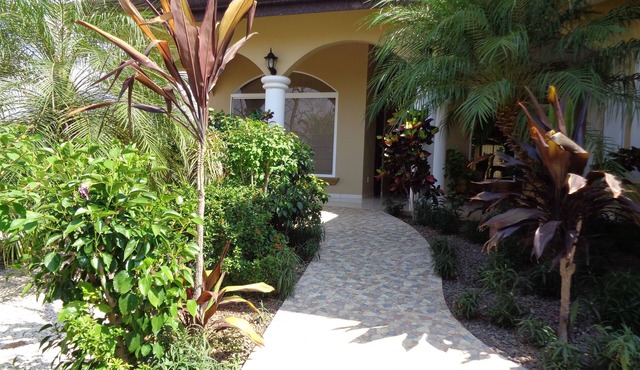 Beautiful Villa in Playa Del Coco Guanacaste - Sleeps 4