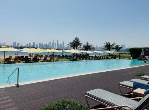Best View Luxury 2BDR Palm Jumeirah, Beach & Pool