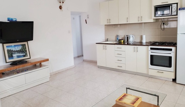 big bright apt near beylinson/ schneider/sharon hospital petach tikva