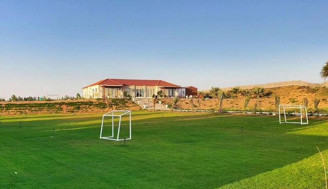 Big villa farm for daily basis rent