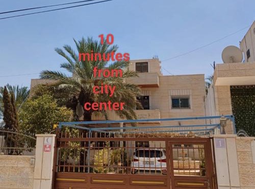 BnB La Luna Entire Apartment in Jericho