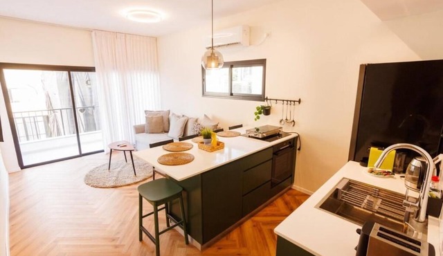 Bograshov 2BR City Center By Nimizz