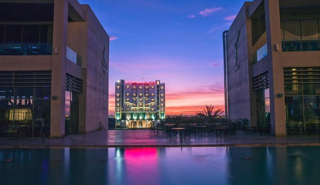 Boulevard Oman Hotel