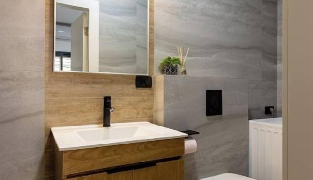 Boutique Central Old Town Apartment