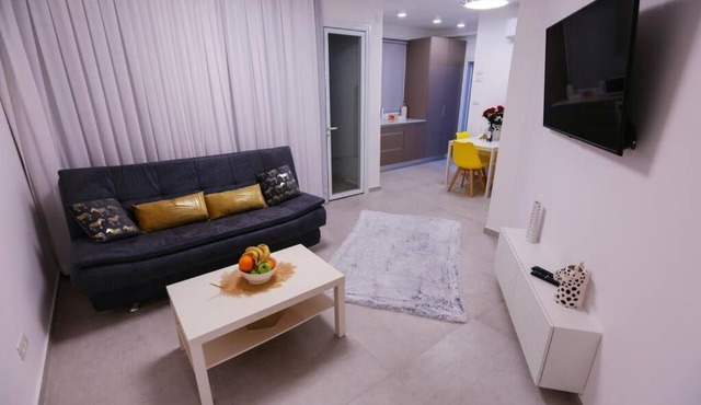 Boutique VIP Apartment with Balcony on the Sea