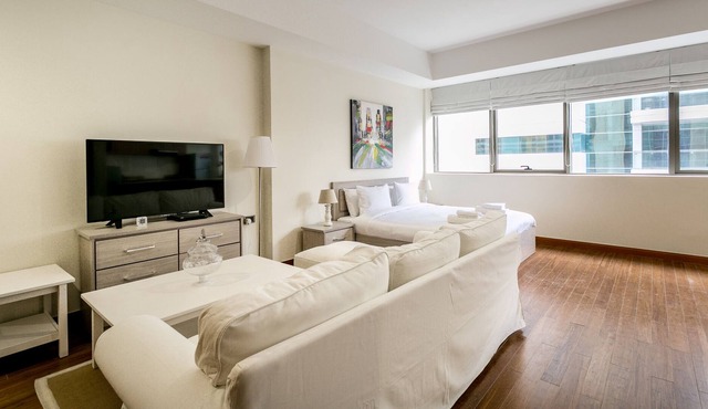 Brand New Studio near Mall of the Emirates!!