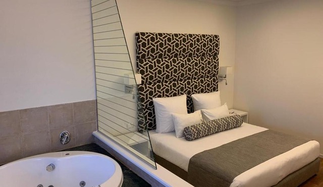 C Hotel Neve Ilan