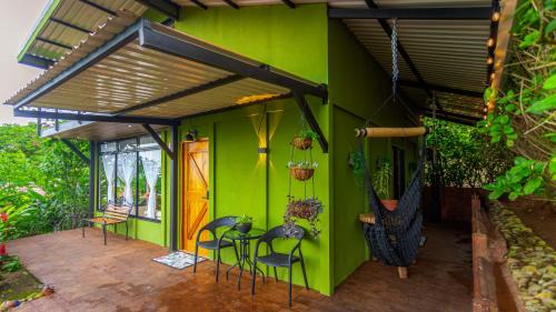 Cabañas Caeli, El Colibri, La Fortuna Rainforest Cabin w Panoramic Views