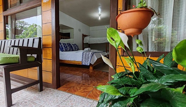 Cabinas El Pueblo - Hostel