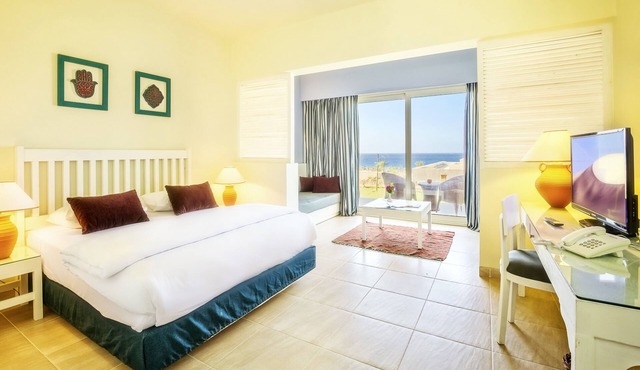 Caesar Bay Resort in El Dabaa
