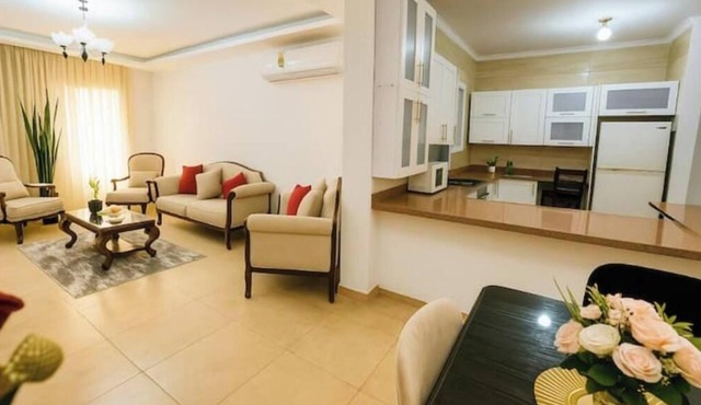 Calm & Classy Central Retreat – Dreamland Living Near Pyramids in Giza Governorate
