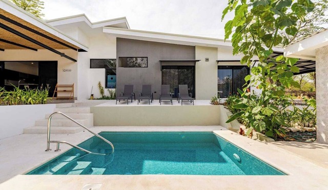 Casa Meraki | Private Pool · 8 Guests · Coco Beach